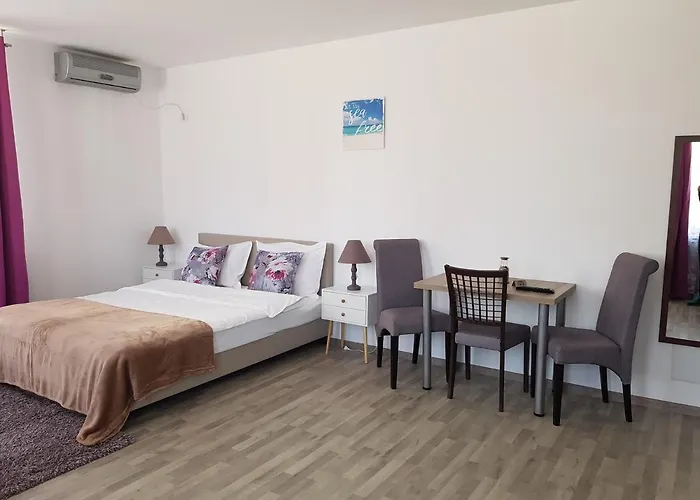 בית הארחה Saona Mamaia Nord 3*