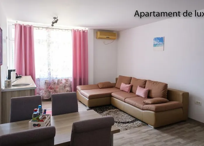 Saona Mamaia Nord בית הארחה