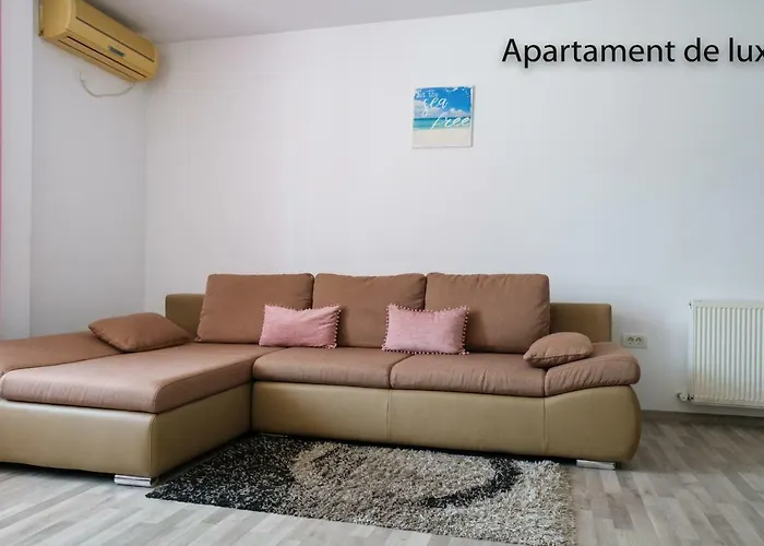 Saona Mamaia Nord בית הארחה 3*